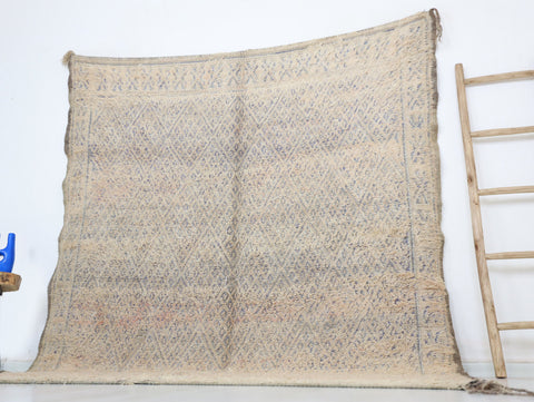 Dunna Vintage Moroccan Rug  6'6" x 8'4"