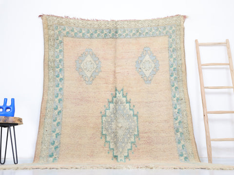 Nuva Vintage Moroccan Rug  5'8" x 9'2"