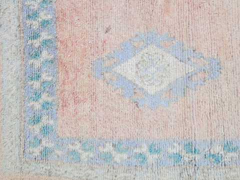 Nuva Vintage Moroccan Rug  5'8" x 9'2"