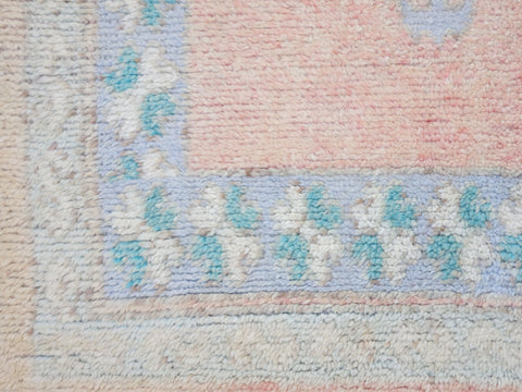 Nuva Vintage Moroccan Rug  5'8" x 9'2"