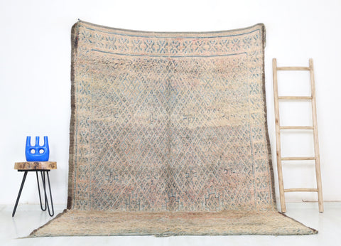 Hennuba Vintage Moroccan Rug  6'7" x 8'9"