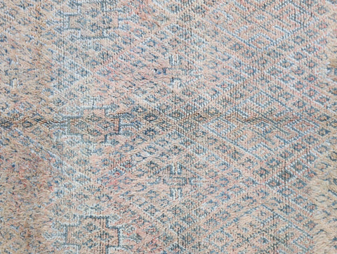 Hennuba Vintage Moroccan Rug  6'7" x 8'9"