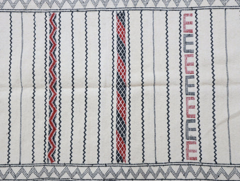 Dihina Moroccan Kilim Rug 2'6" x 4'5"