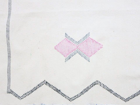 Aslay Cactus Silk Rug 2'0" X 9'4"