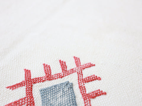 Aslay Cactus Silk Rug 2'0" X 9'4"