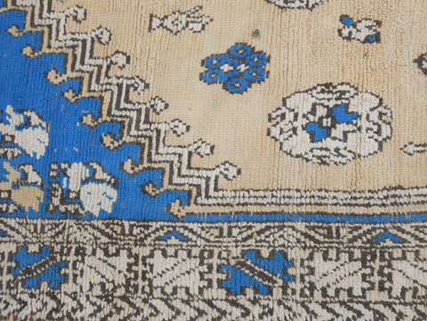 Akziz Vintage Moroccan Rug  6'6" x13'5"