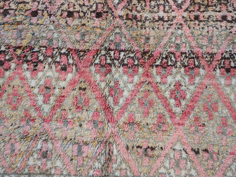 Izza Vintage Moroccan Rug  5'3" x 9'7"