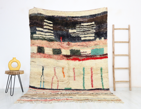 Thiyya  Moroccan Rug 5'7" x 8'7"