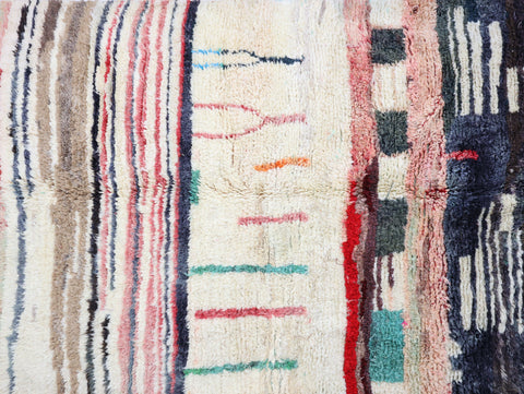 Thiyya  Moroccan Rug 5'7" x 8'7"