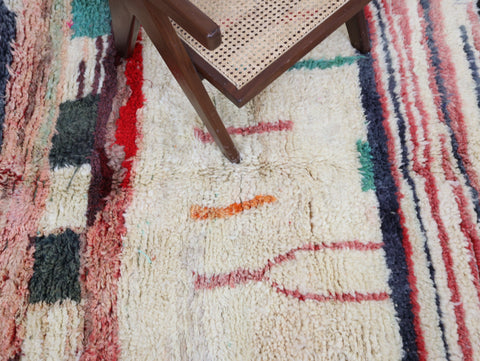 Thiyya  Moroccan Rug 5'7" x 8'7"