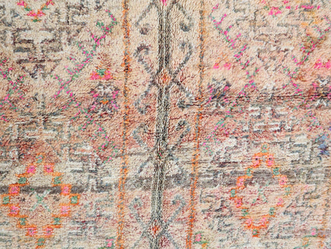 Azenzar Vintage Moroccan Rug  5'8" x9'5"