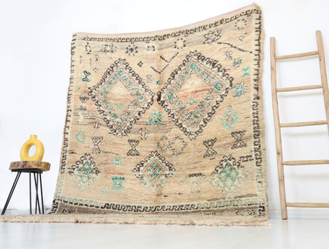 Tazrurt  Vintage Moroccan Rug  6'2" x9'5"