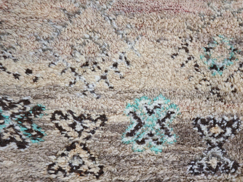 Tazrurt  Vintage Moroccan Rug  6'2" x9'5"