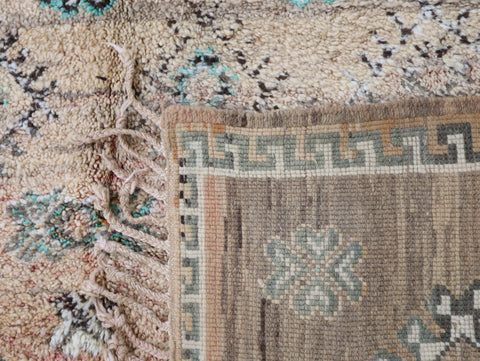 Tazrurt  Vintage Moroccan Rug  6'2" x9'5"