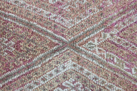 Aksel Vintage Moroccan Rug  6'8" x9'9"