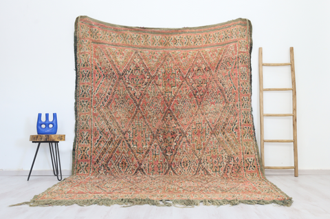 Aghilas Vintage Moroccan Rug  7'0" x9'5"