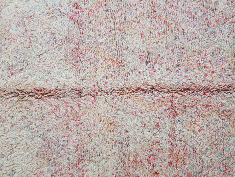 Thilelli Vintage Moroccan Rug  5'9" x10'2"