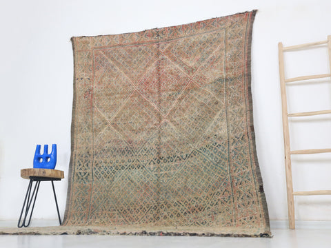 Sefruy  Vintage Moroccan Rug  5'6" x 9'6"