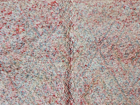 Thilelli Vintage Moroccan Rug  5'9" x10'2"