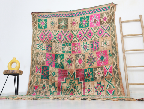 Tinireft Vintage Moroccan Rug  5'9" x9'8"