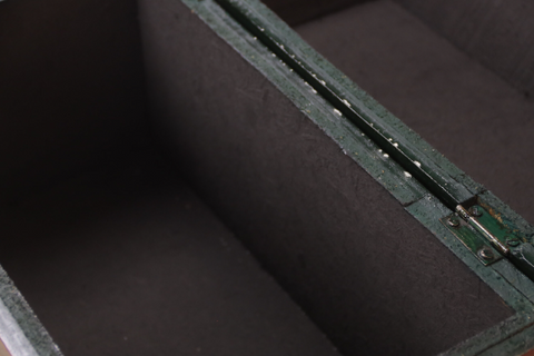 Hindaz Vintage Wood Chest