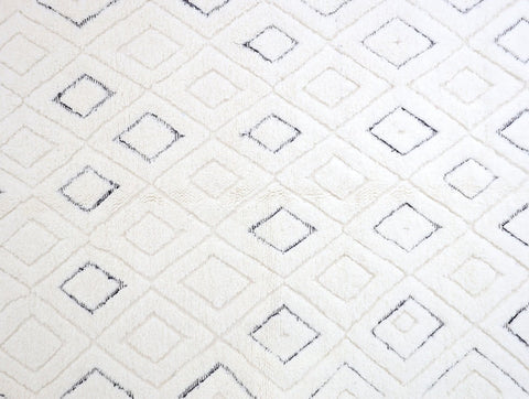 Warmaksan Beni Ourain Rug 4'9" x 7'5"