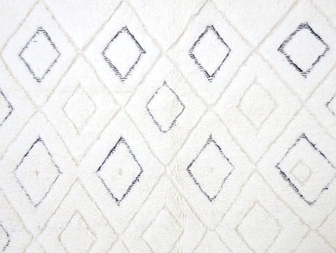 Warmaksan Beni Ourain Rug 4'9" x 7'5"