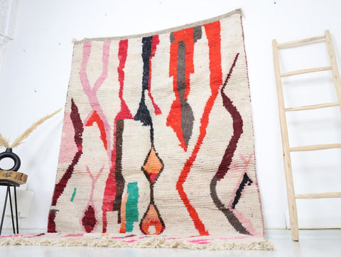 Illiza Moroccan Rug 5'6" x 8'9"