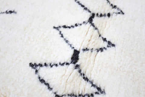 Ghnima Beni Ourain Rug 5'0" x 7'8"