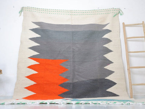 Izza Moroccan Kilim Rug 6'4" x 10'0"